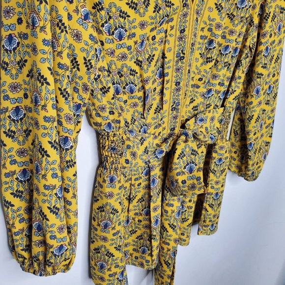 Max Studio Womens Tie Front Blouse Size L Yellow Floral Smocked Back 3/4 Sleeve - Picture 3 of 10